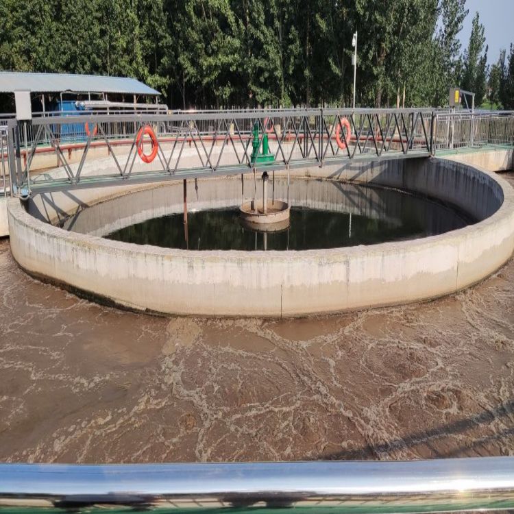 中心傳動(dòng)濃縮機(jī)2